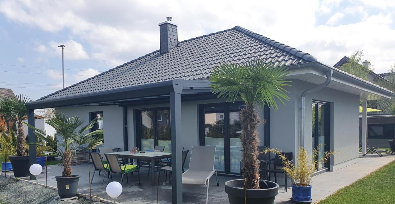 Grosszuegige Unterkunft Mit Terrasse Oberbrechen Eksteriør billede