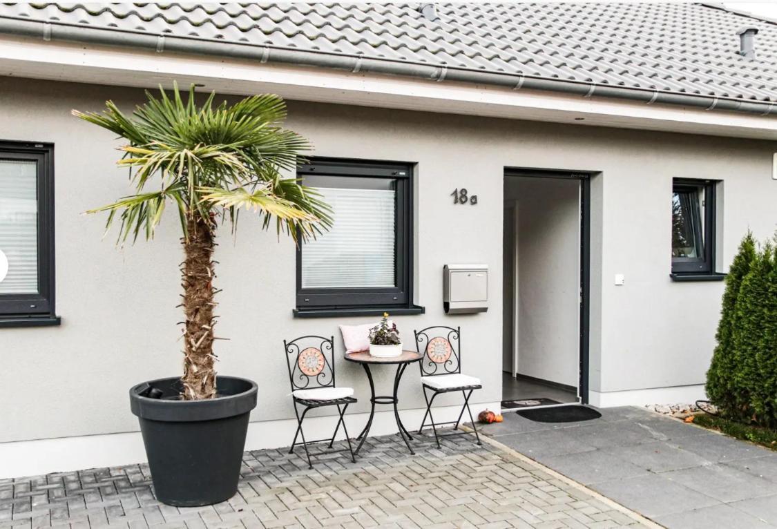 Grosszuegige Unterkunft Mit Terrasse Oberbrechen Eksteriør billede